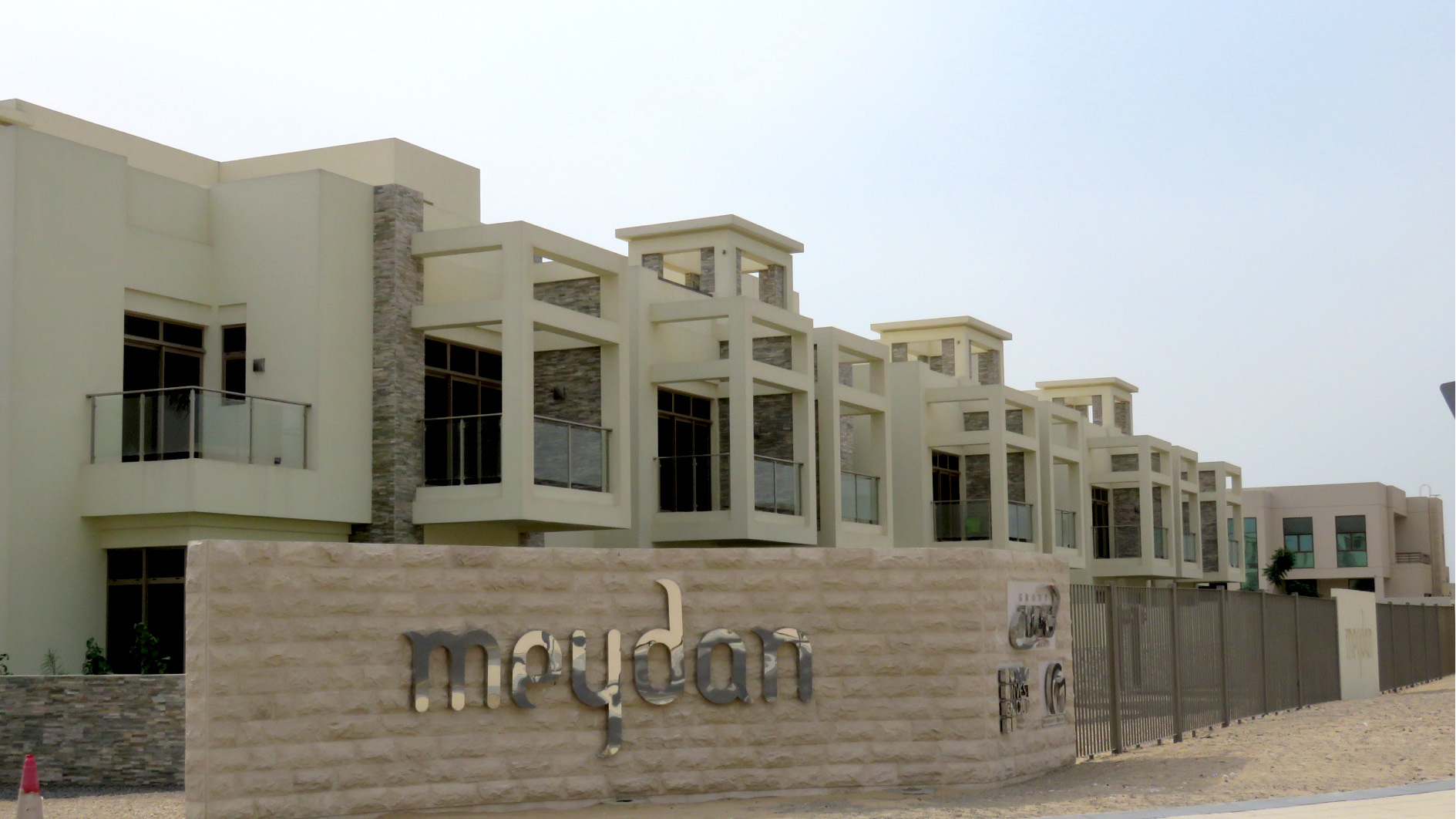 the polo townhouses – image 3